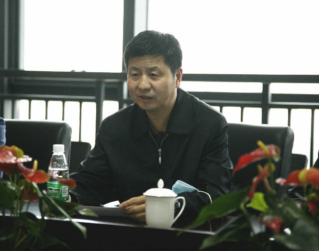 校党委副书记、副校长王宗敏发表讲话